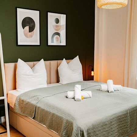 Ferienwohnung Elbzauber Fuer 6 L Parkplatz L Balkon Pirna Extérieur photo